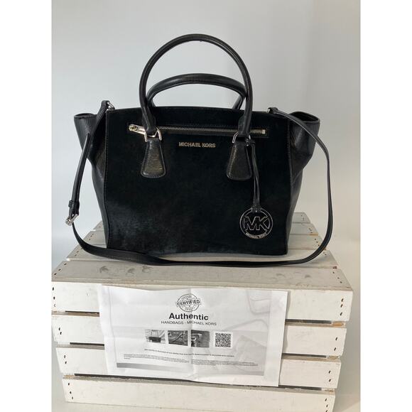 MICHAEL KORS, LARGE DYED CALF HAIR BLACK LEATHER SHOULDER BAG - Picture 1 of 16